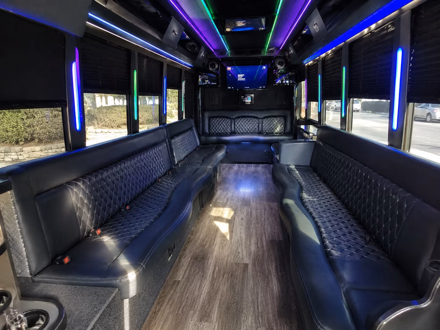 altamonte springs 15 passenger party bus interior
