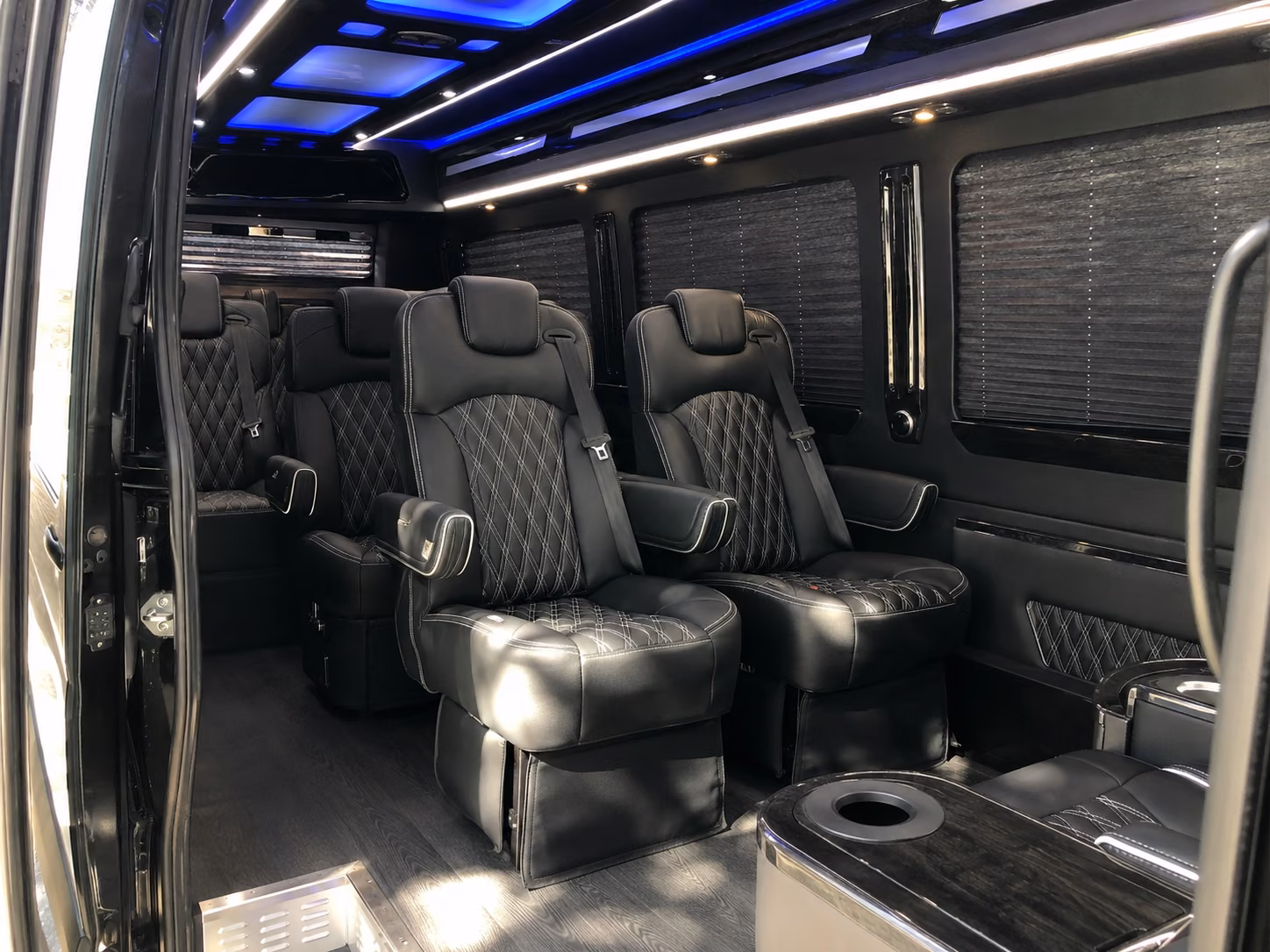 orlando easy transportation for employees in orlando