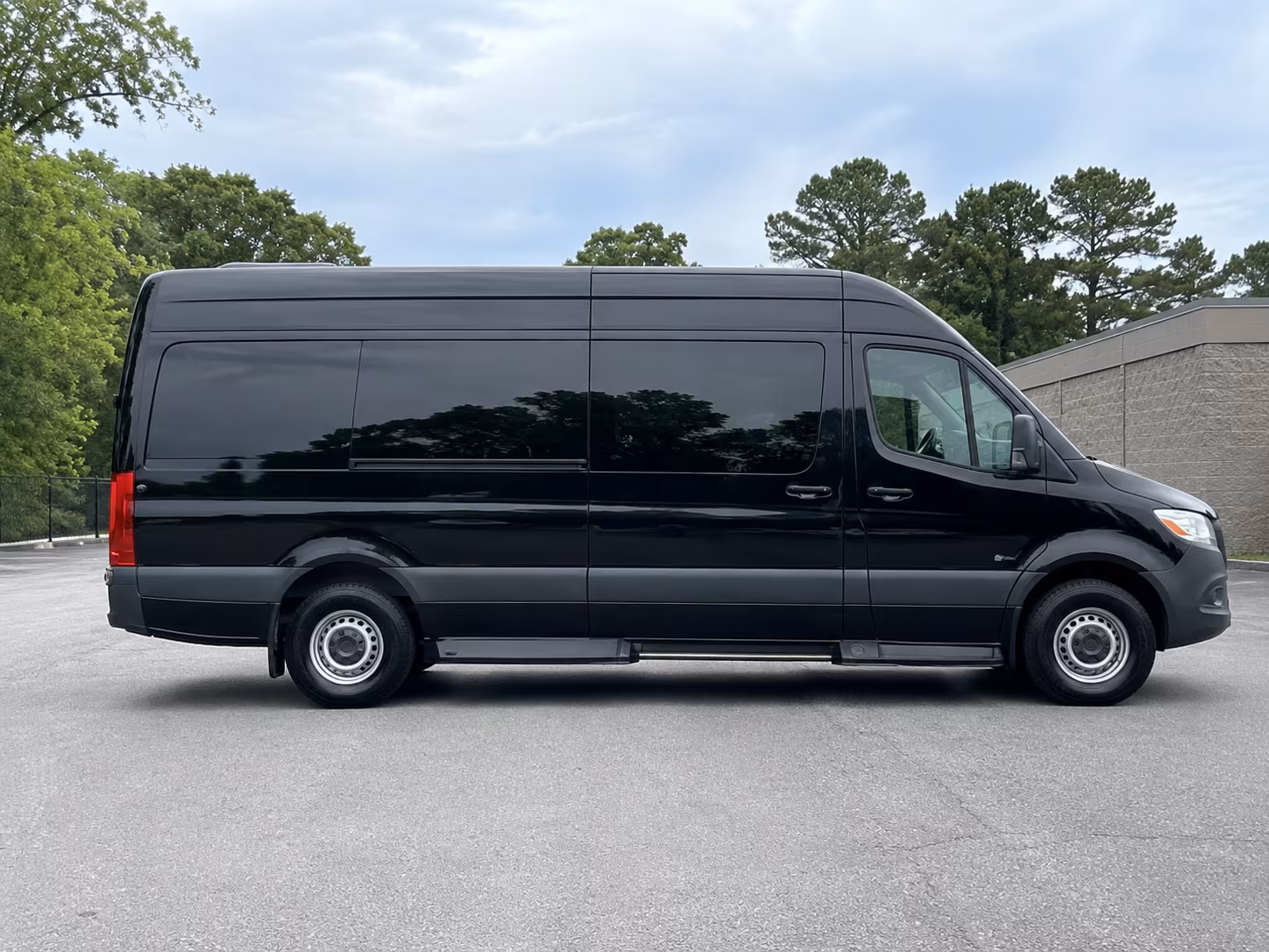 oviedo government and military transportation you can trust