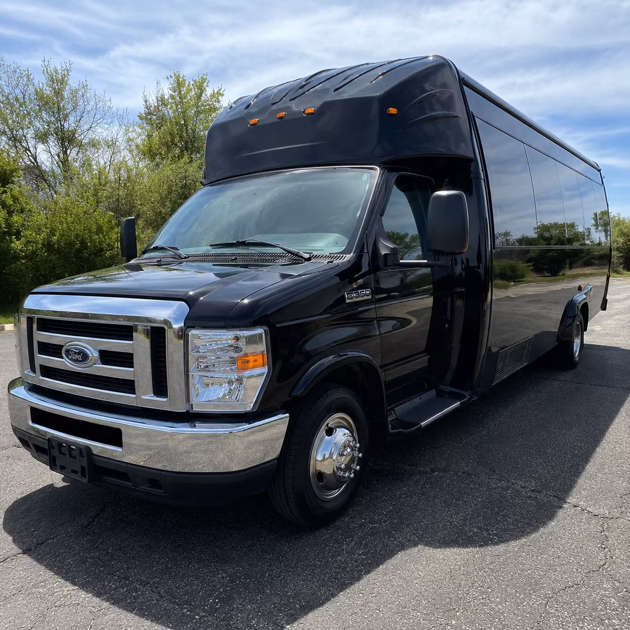 party buses make the ride to your orlando area prom venue part of the night
