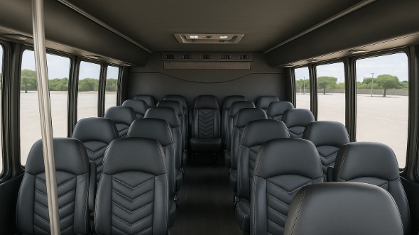 altamonte springs 15 passenger minibus rental