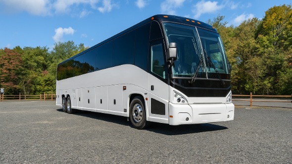 altamonte springs vacation bus rentals for family trips